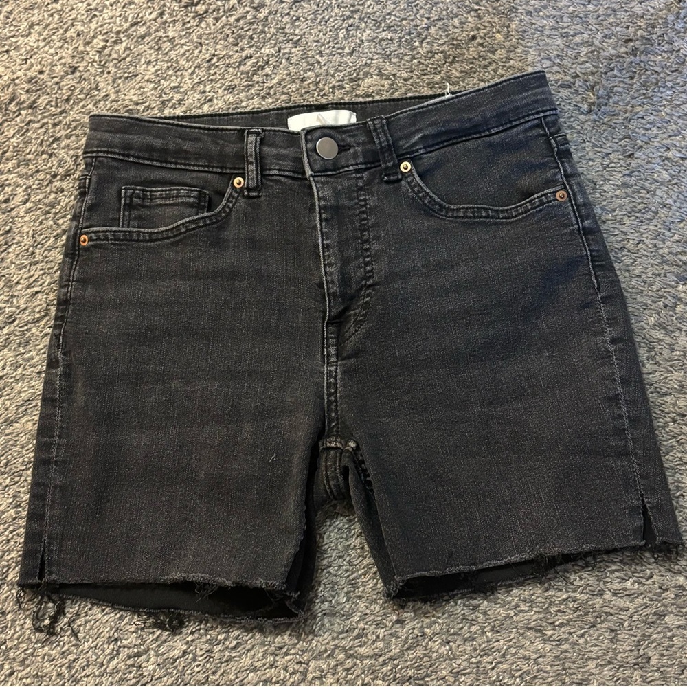 Black jean shorts